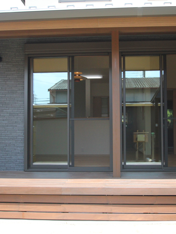 奈良の注文住宅の会社平野木材のウッドデッキ画像