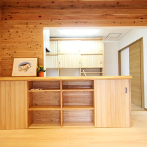 奈良の木の家 棚