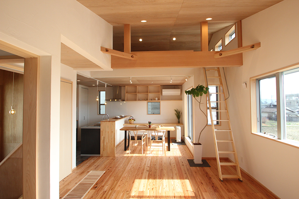 奈良木の家2階リビングなら平野木材