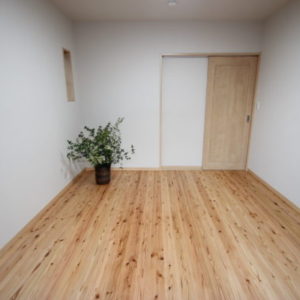 奈良で注文住宅の木の家寝室なら平野木材