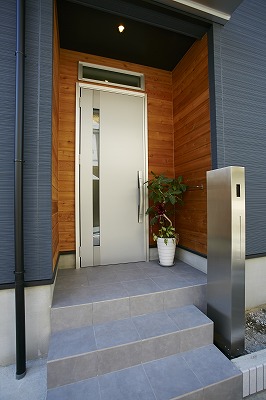 奈良注文住宅木の家の玄関なら平野木材